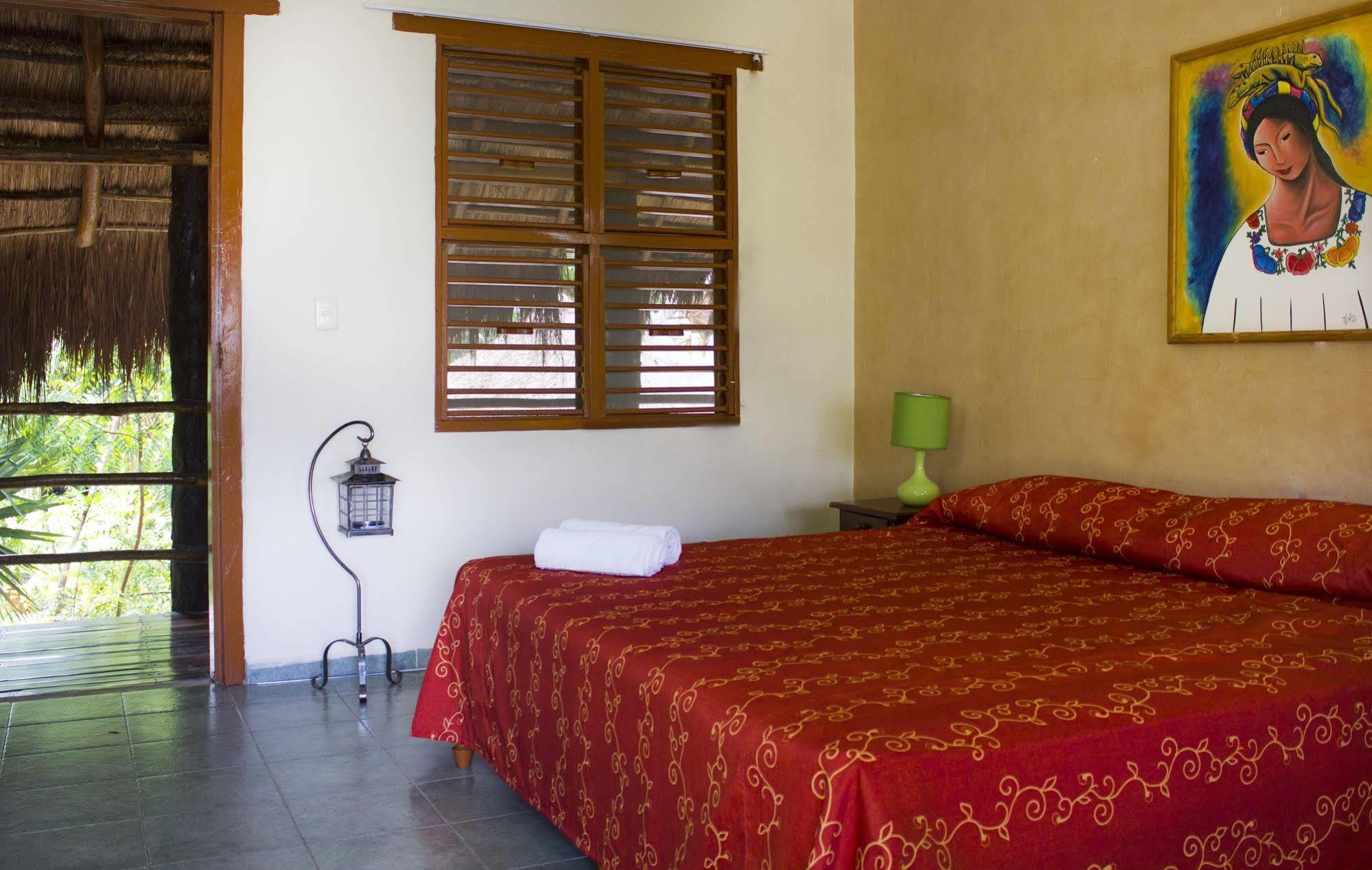 Koox City Garden Hotel Playa del Carmen Exterior photo