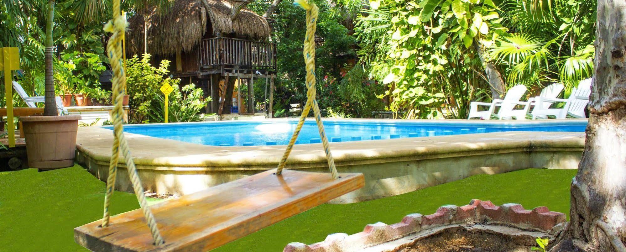 Koox City Garden Hotel Playa del Carmen Exterior photo
